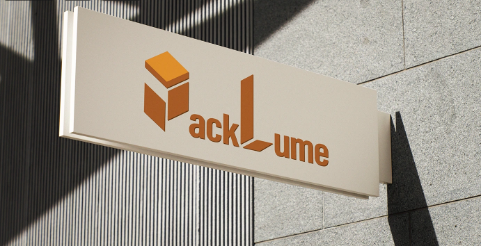 Logo & Branding